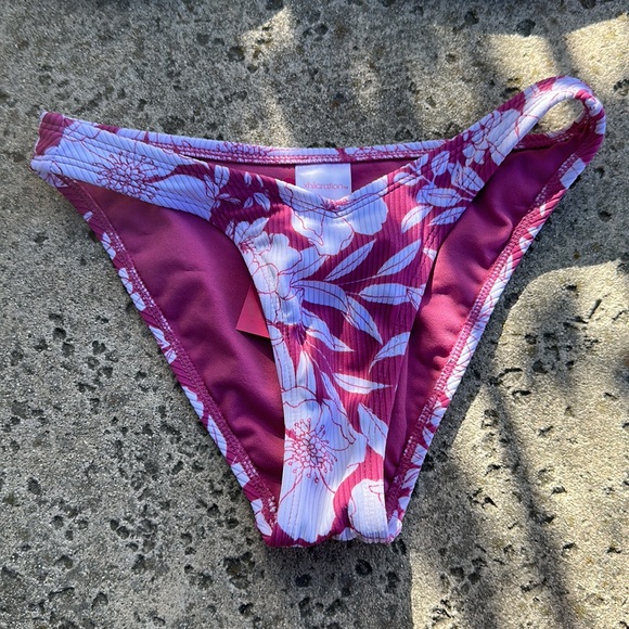 LAST ONE FLORAL BIKINI SET - Picture 4 of 6